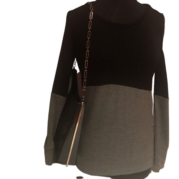 Crosby black and gray Long  sleeves Sweater size Small - Picture 2 of 4